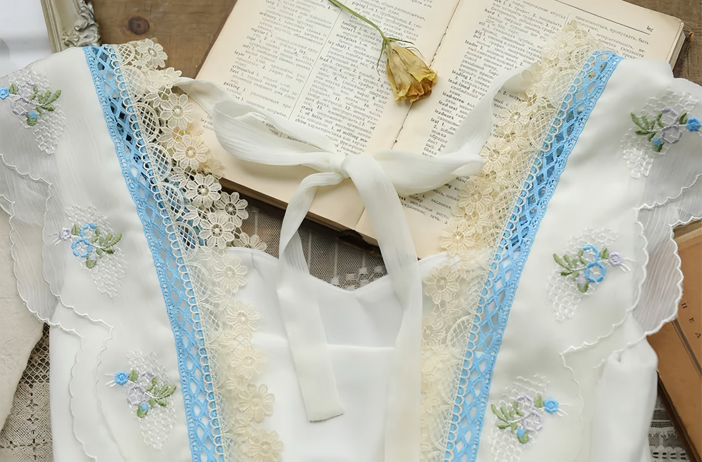 Vintage Embroidery White Dress