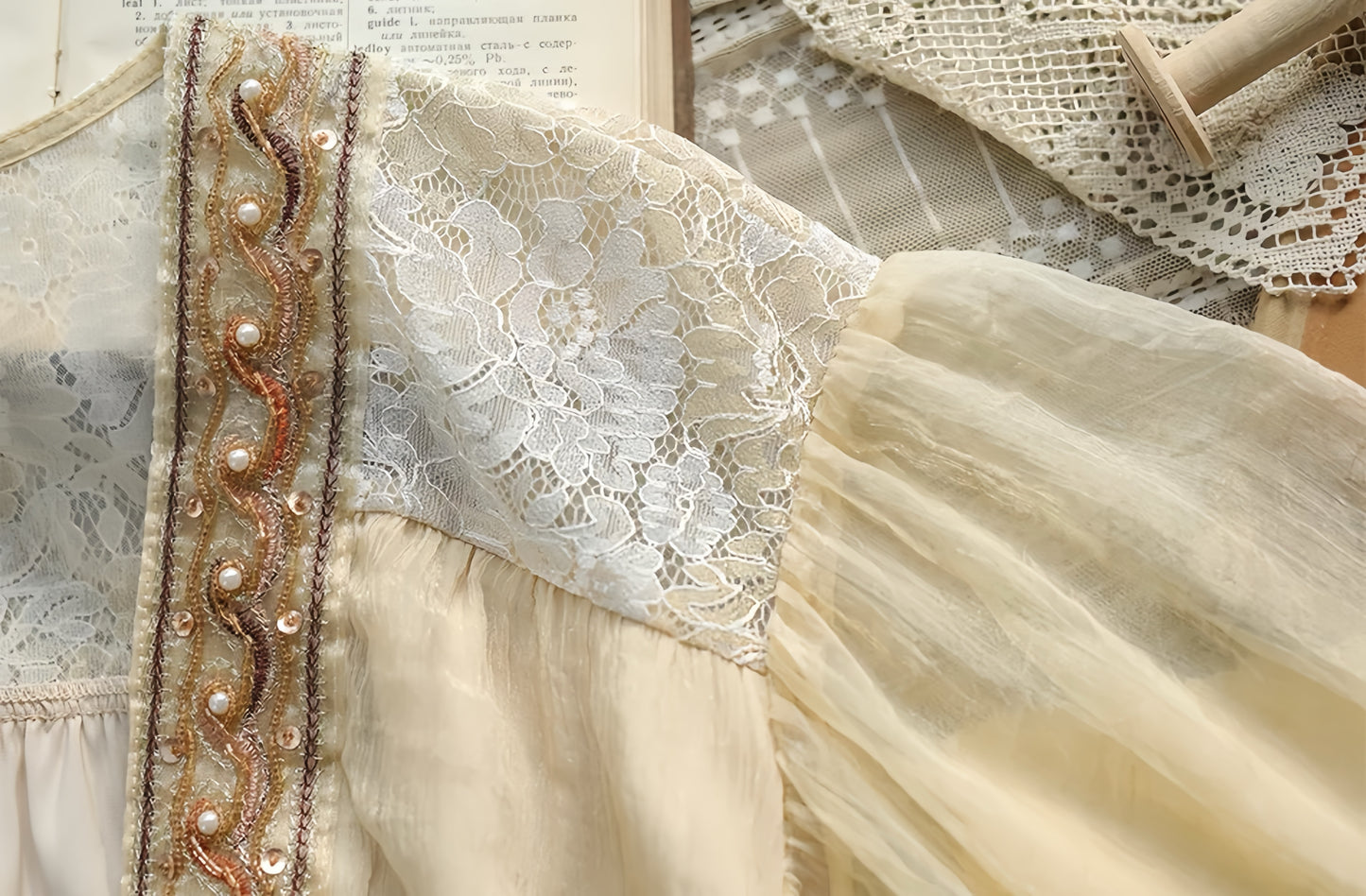 Vintage Embroidery White Dress