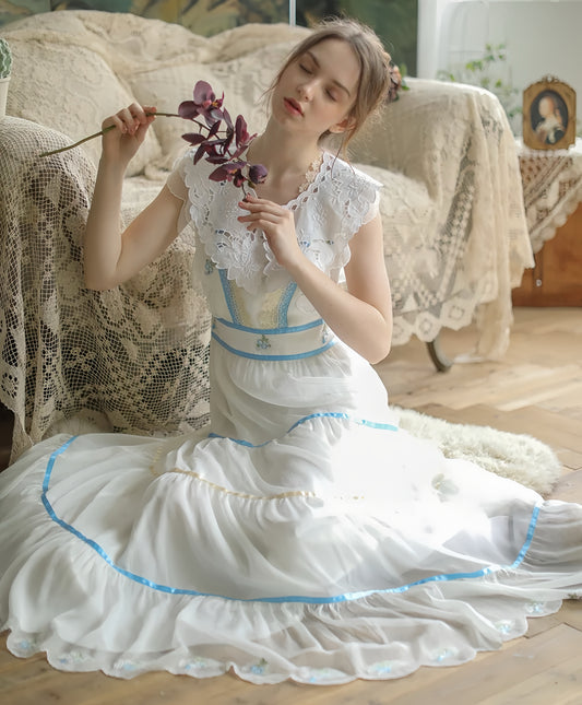 Vintage Embroidery White Dress