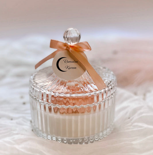 شمعة الورد الزجاجية