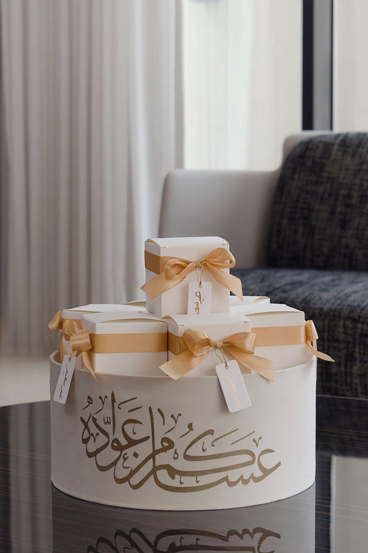 ١٠ حبات - باقة هدايا ( صندوق مجوهرات )