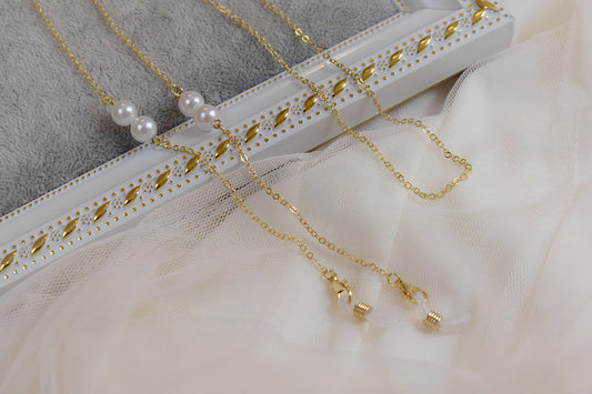 Freshwater Pearl Glasses Chain