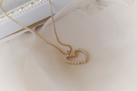 Heart Pearl Necklace