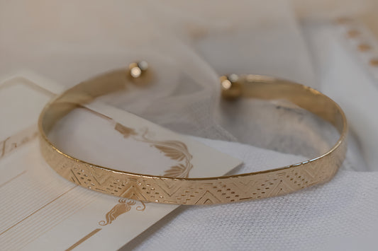 Round Elegant Bracelet