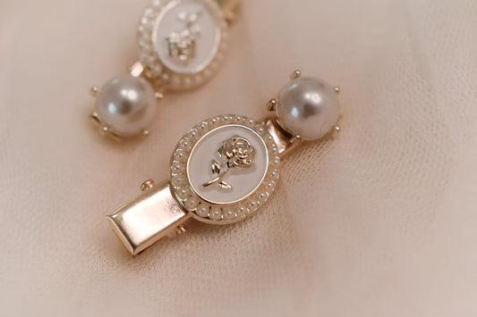 Elegant Vintage Pearl Hair Clip