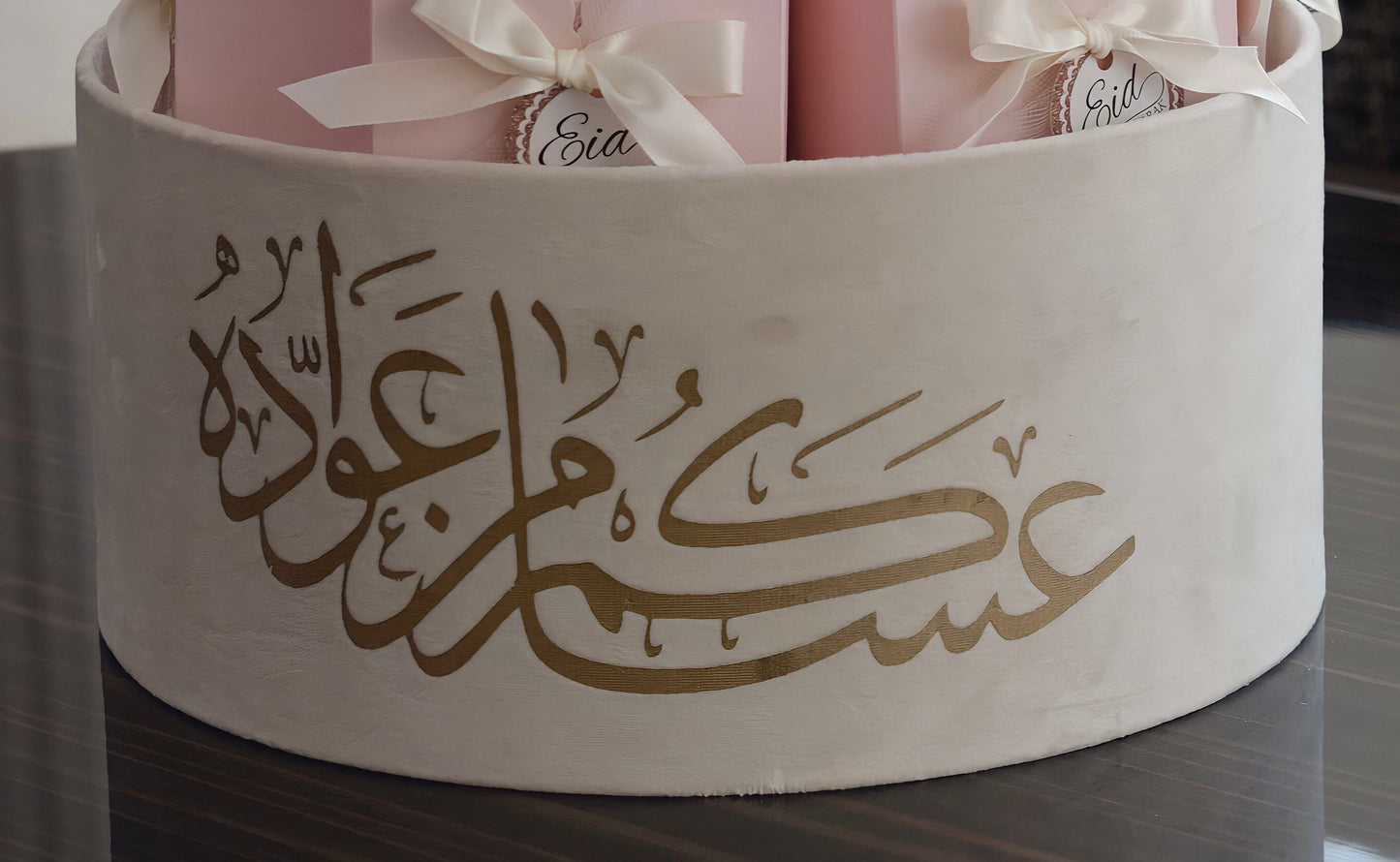 ١٠ حبات - باقة هدايا شامل التعبئة مشبك و ربطة شعر
