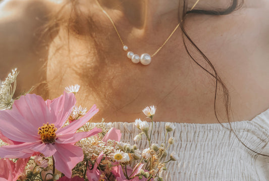 Classic Pearl Necklace