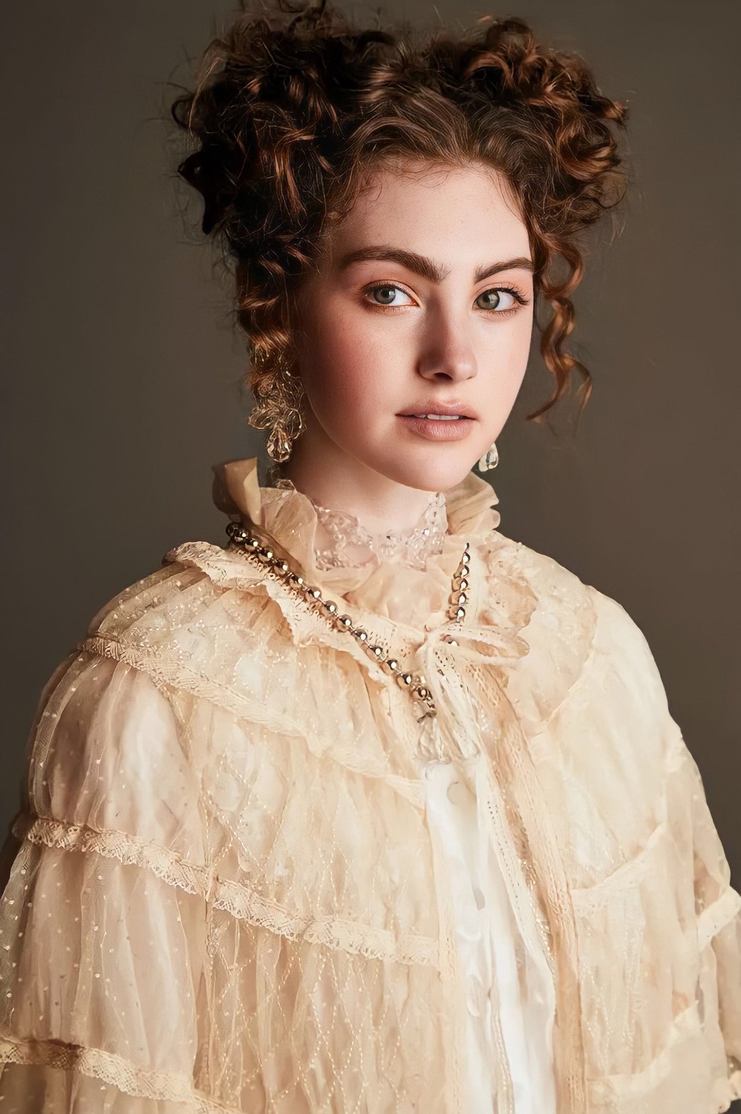 Luxury Victorian Summer Lace Shawl
