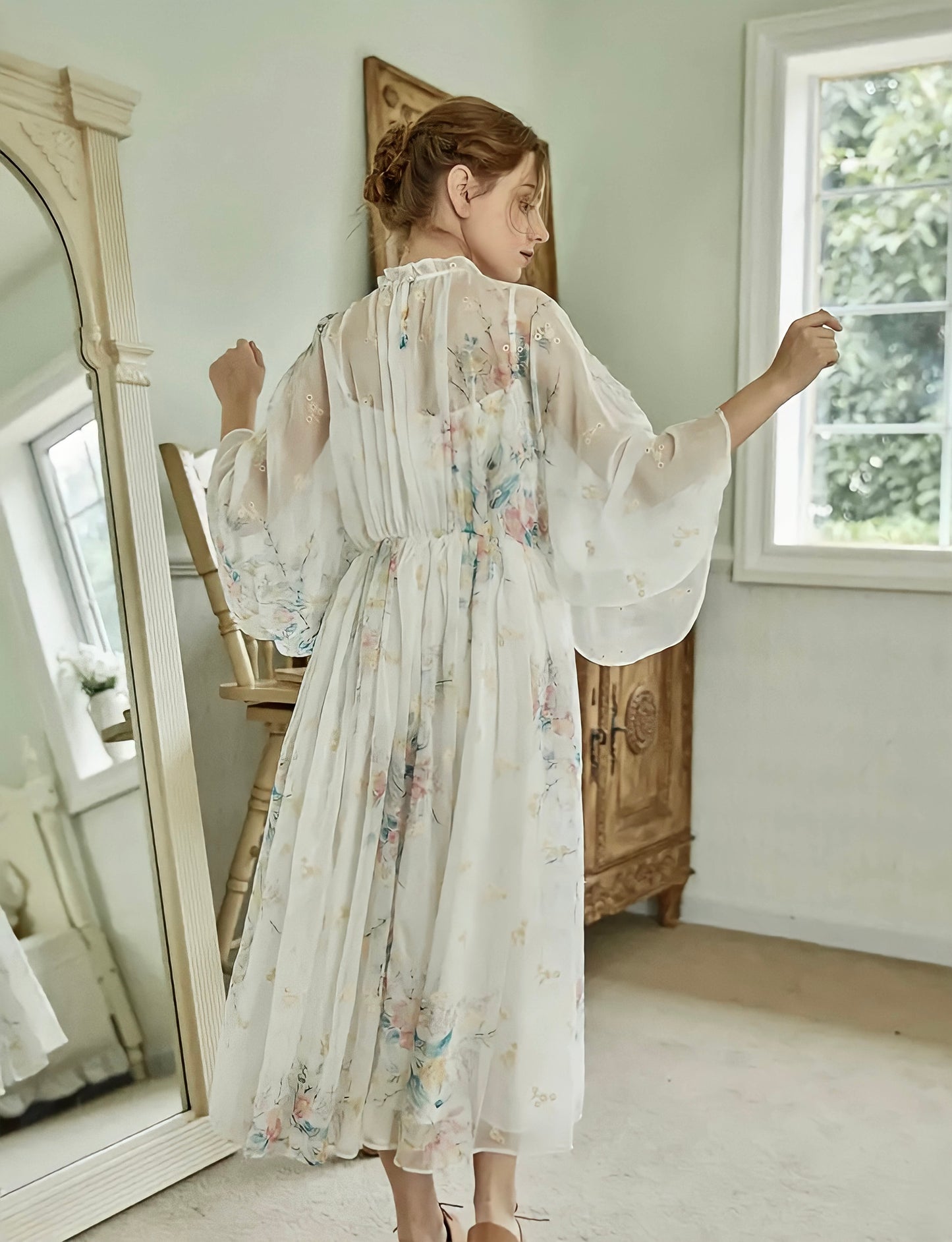 Elegant Embroidery Elastic Waist Chiffon Long Dress