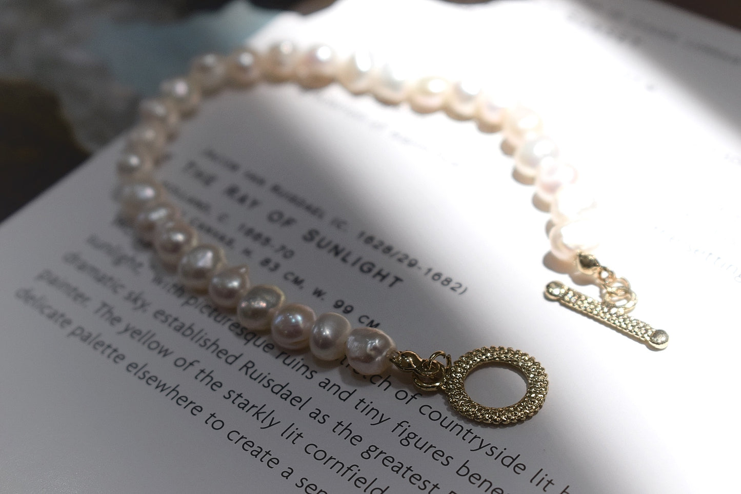 White Baroque Pearls Chain Bracelet