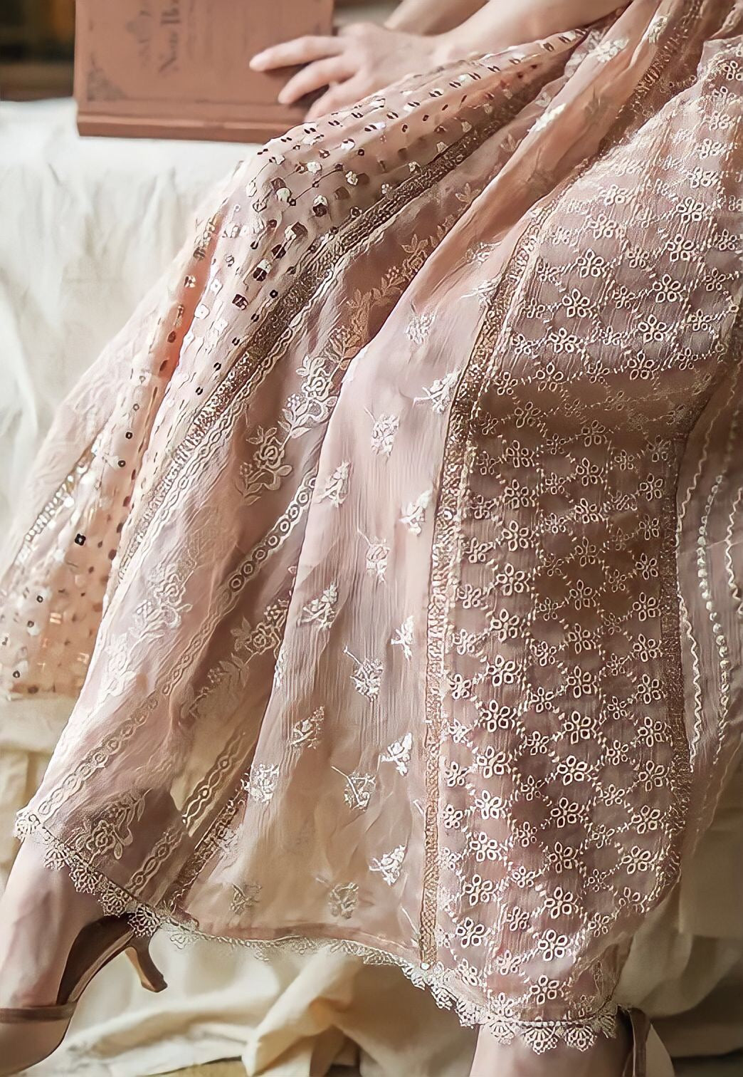 Elegant Luxury Embroidery Dress