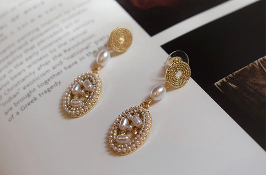 Classic Pearl Earrings