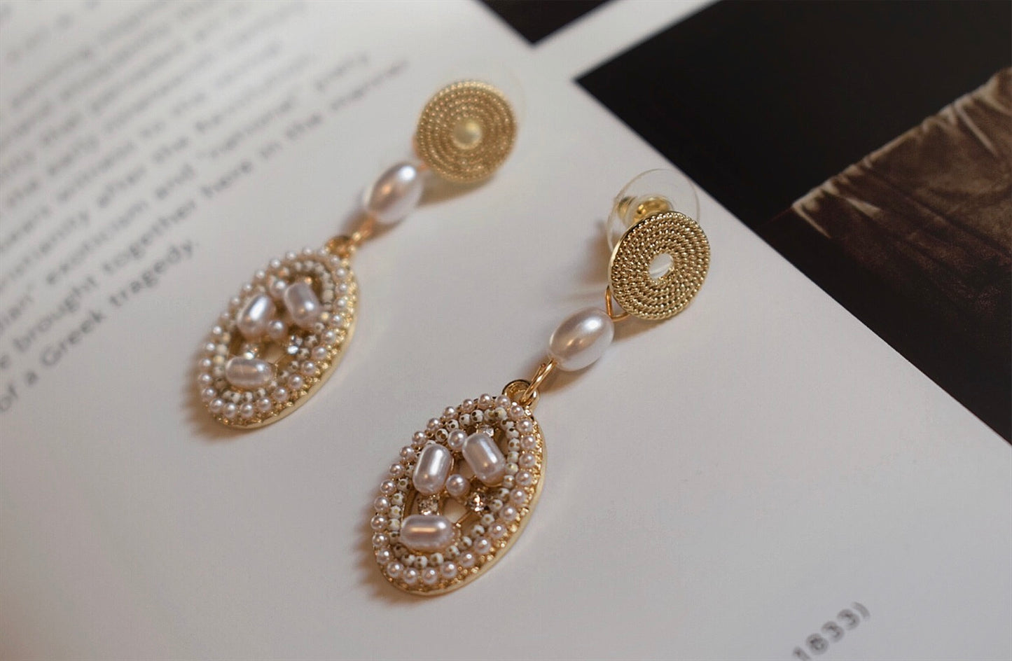 Classic Pearl Earrings