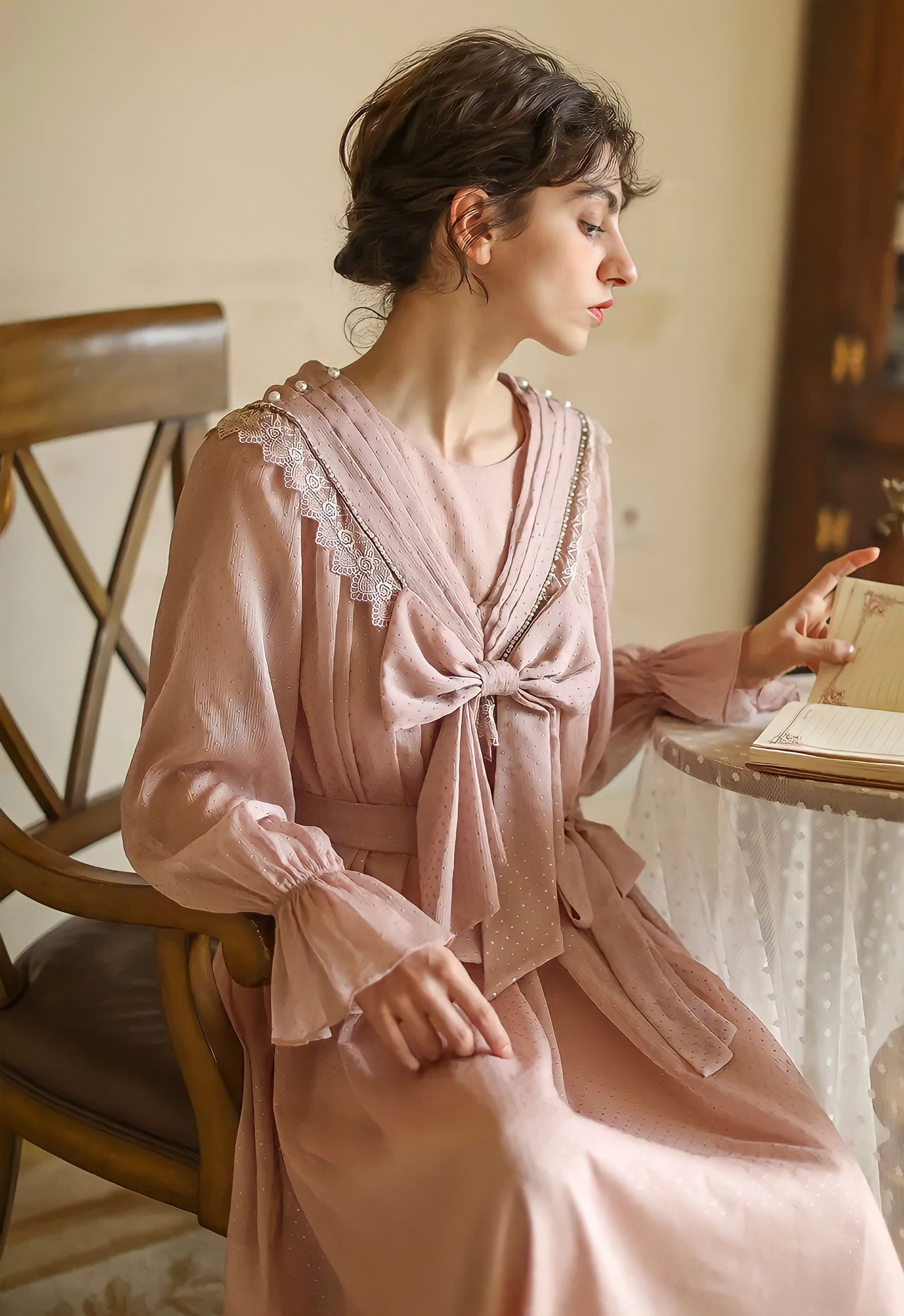 Elegant Bow Pink Dress