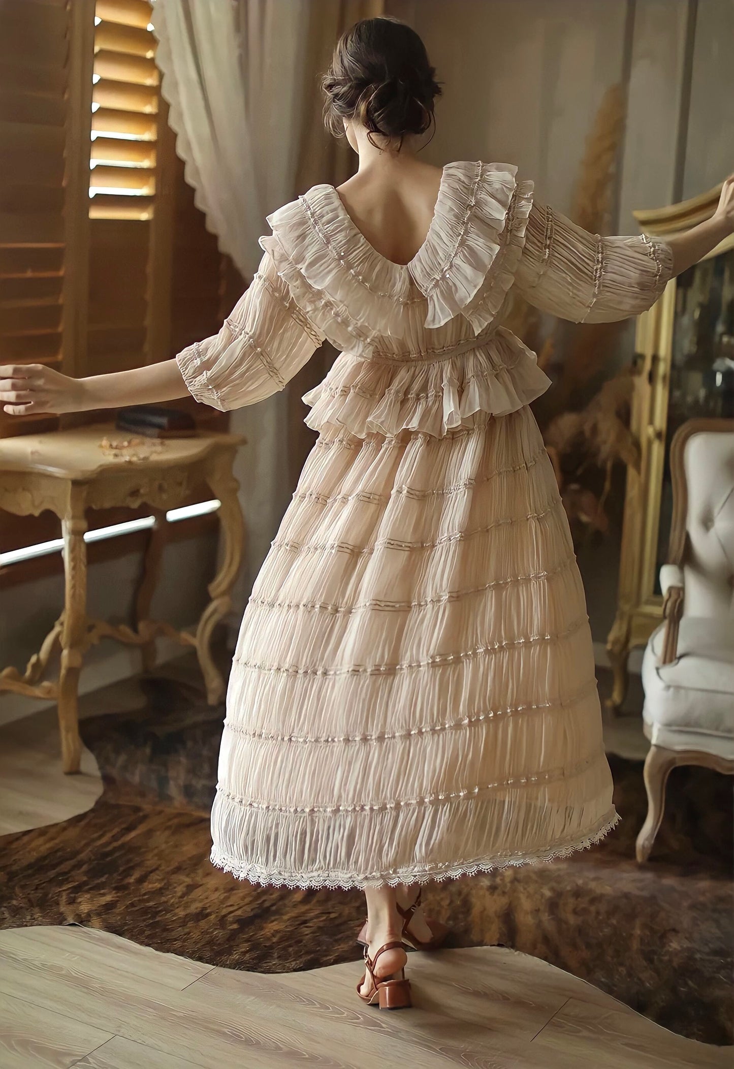 Elegant Pleated Luxury Maxi Dress
