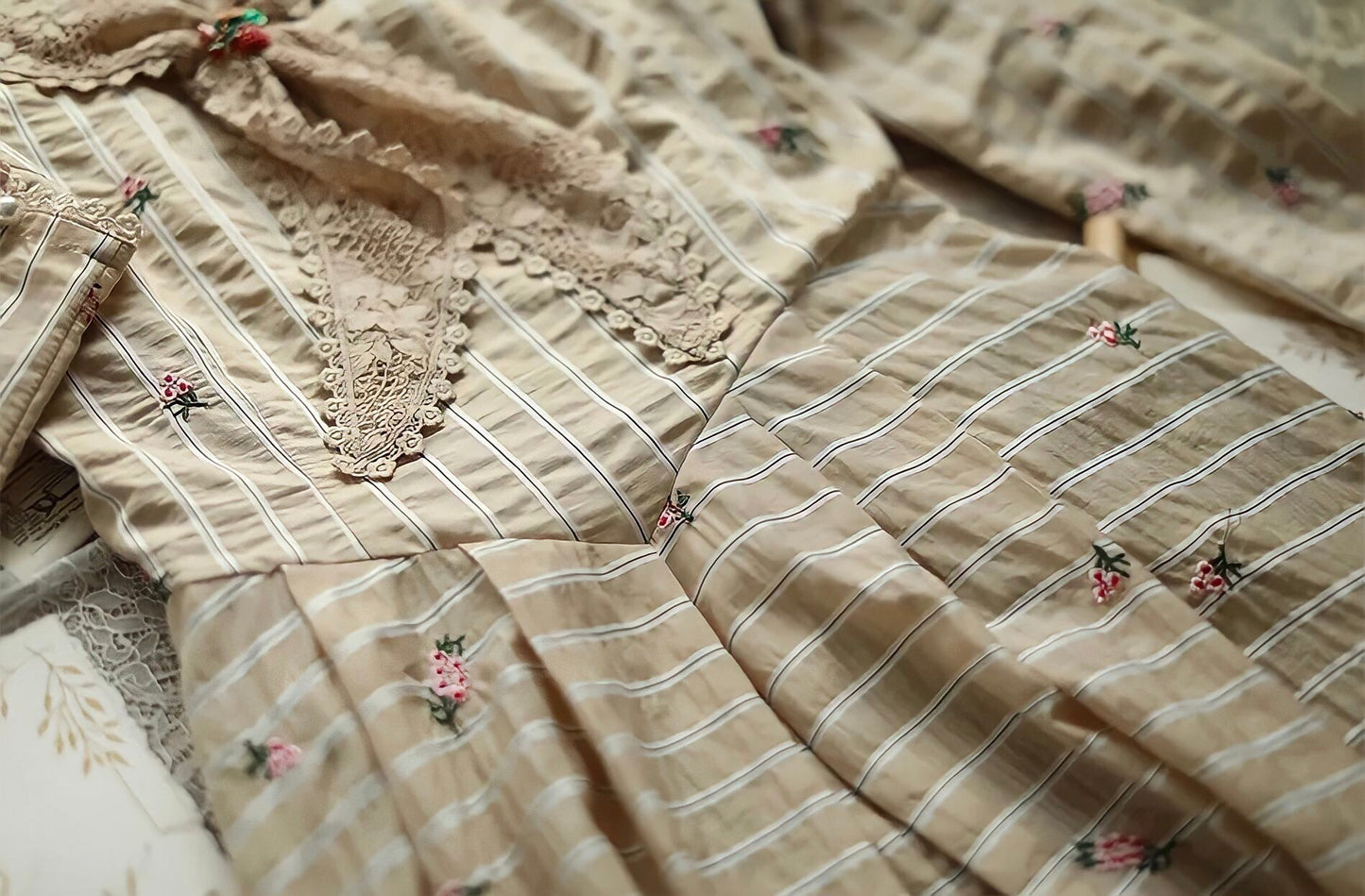 Vintage Elegant Striped Dress
