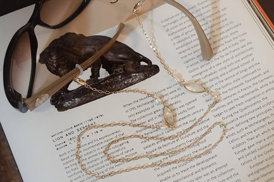 Freshwater Pearl Shell Mask & Glasses Chain