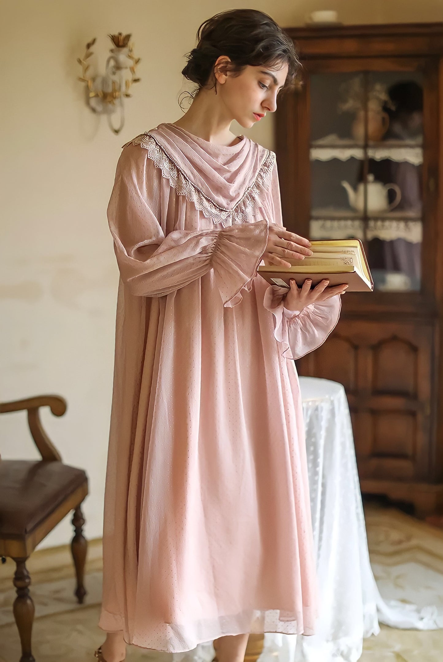 Elegant Bow Pink Dress