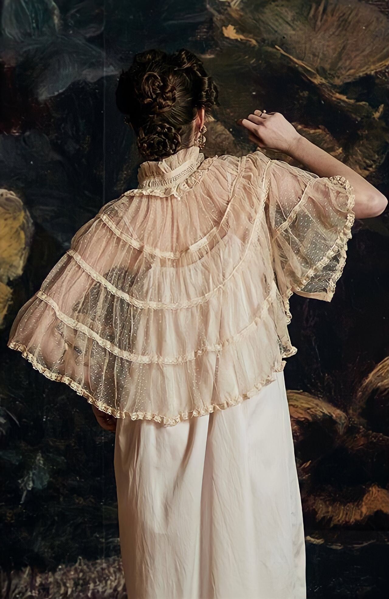 Luxury Victorian Summer Lace Shawl