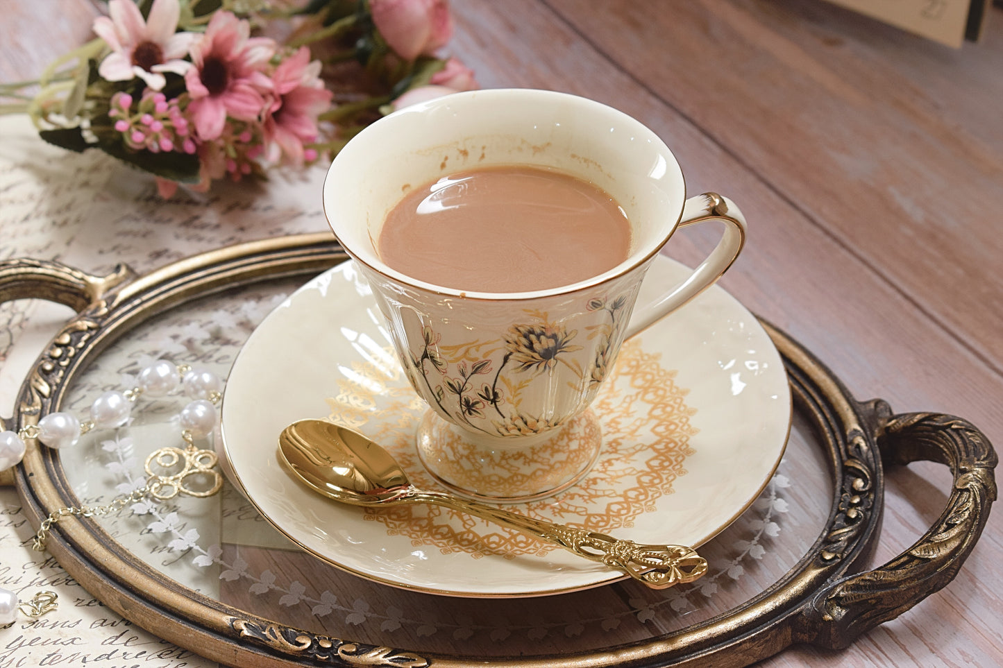 European Ceramic Golden Cup and Saucer Set